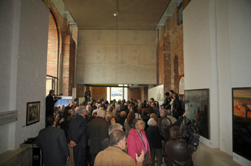 INAUGURACIÓN DE LA REHABILITACIÓN DE LA TORRE DE LES AIGÜES DEL POBLENOU DE BARCELONA INAUGURACIÓN DE LA REHABILITACIÓN DE LA TORRE DE LES AIGÜES DEL POBLENOU DE BARCELONA